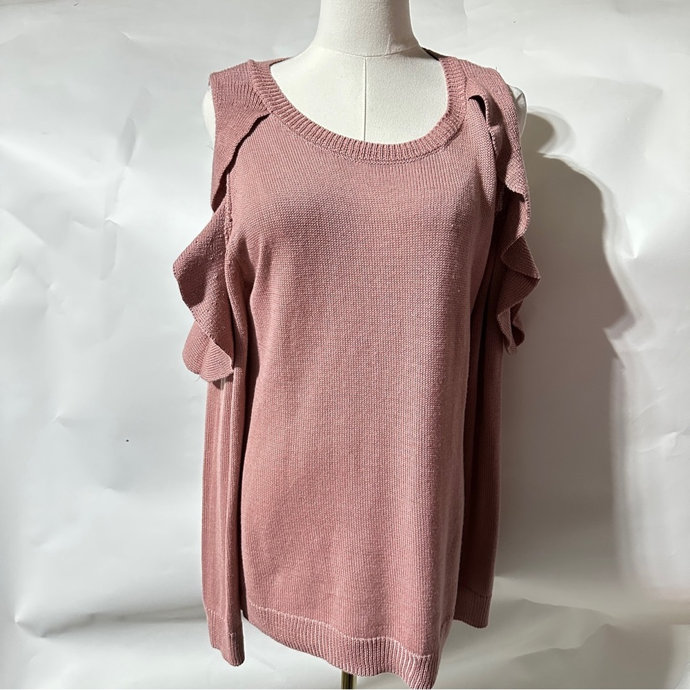 👉New York & Company Pink Cold Shoulder Ruffle Knit Sweater Womens Size Large Top